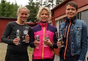 Topp 3 kvinner: Tina Moen (2), Rita Nordsveen (1) og Helen Martinsen (3)