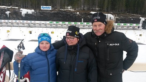 Oskar Guddal Breivik, Monica Halsteinslid og Alf-Ole Arntsen. Foto: Torstein Breivik