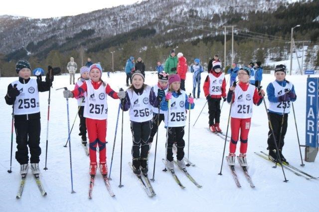 Klasse jenter 9-10 år. Foto: Margunn Hjelmeset